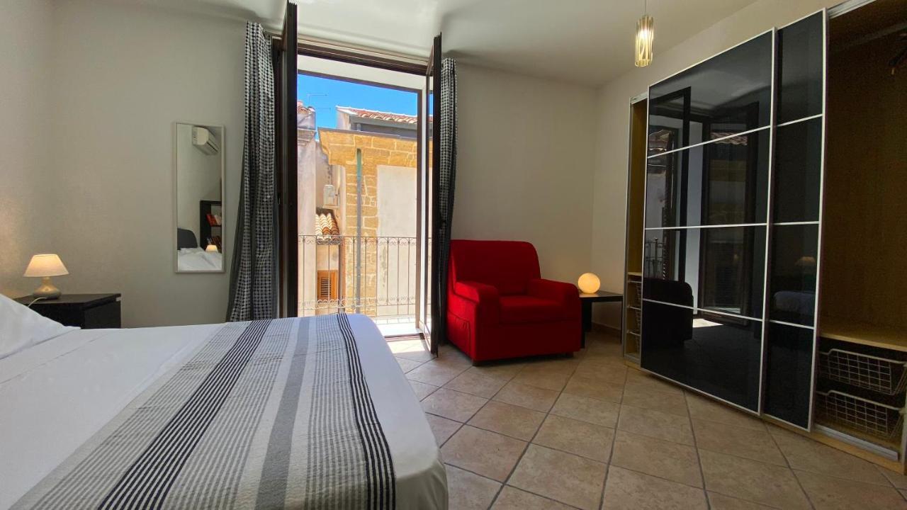 Terrazze Xxv Novembre Apartment Cefalu Luaran gambar